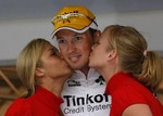 Stage 5 Alexander Servo kiss ( Mark Epton)