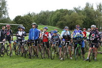 Highlight for Album: Notts & Derby cycolcross race 2008 at Sinfin Park.