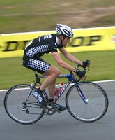 Highlight for Album: Mallory Cycle Racing League - 02.06.05