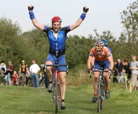 Highlight for Album: Mercia Cyclo Cross, West Mids Lg, Roslaston 30 Sept 07, Junior Woman Vets Event