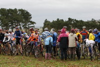 Highlight for Album: Senior,Vets and womens  Notts & Derby cross race at Thornbridge Education Centre