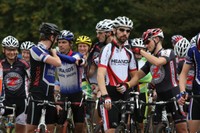 Highlight for Album: Notts & Derby cycolcross race 2008 at Bullwell Hall Park.